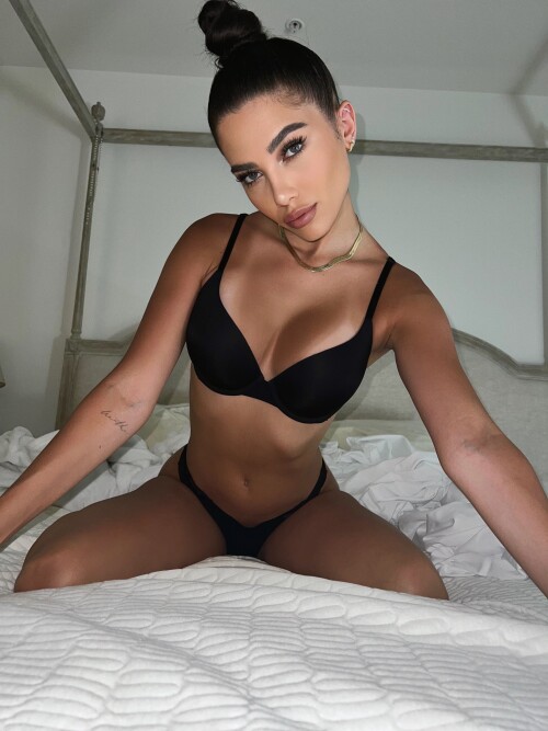 Gigi Papasavvas Nude Leaked Onlyfans Photo Gigi Papasavvas Nude Leaked Onlyfans Photo