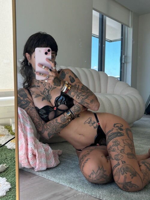 Notsick3 Keaton Belle Nude Leaked Onlyfans Photo Notsick3 Keaton Belle Nude Leaked Onlyfans Photo
