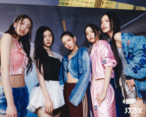 2024-10-03_ITZY-GOLD-ALBUM-CONCEPT-PHOTO-4-1253397da1371b7c1.jpg