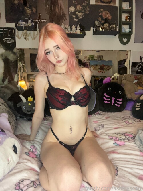 9bitez | ashleyscarr Nude Leaked Onlyfans Photo