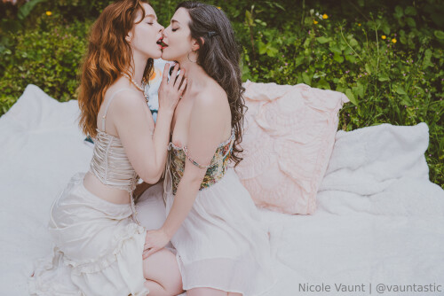 Nicole Vaunt | vauntastic Nude Leaked Onlyfans Photo Nicole Vaunt | vauntastic Nude Leaked Onlyfans Photo