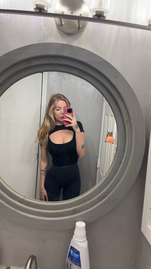 Della Dreams Nude Leaked Onlyfans Photo Della Dreams Nude Leaked Onlyfans Photo