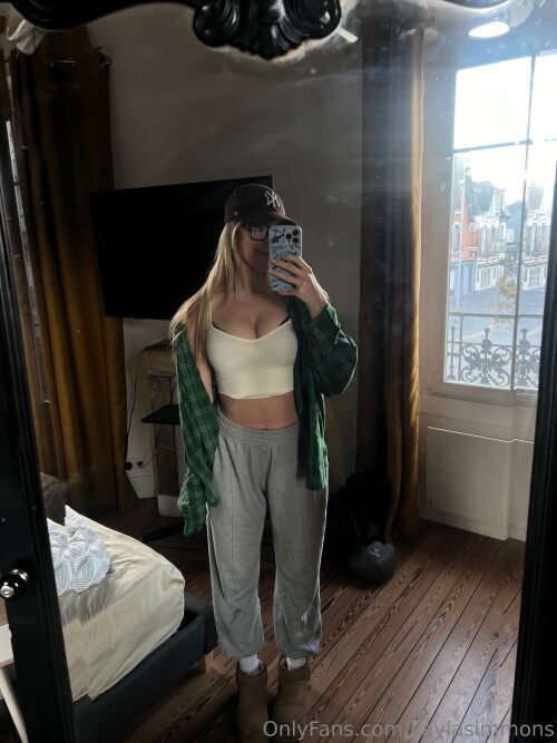 Kayla Simmons Nude Leaked Onlyfans Photo