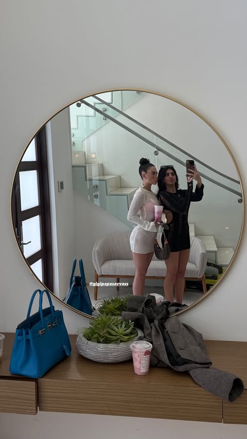 Gigi Papasavvas Nude Leaked Onlyfans Photo Gigi Papasavvas Nude Leaked Onlyfans Photo