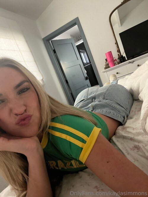 Kayla Simmons Nude Leaked Onlyfans Photo