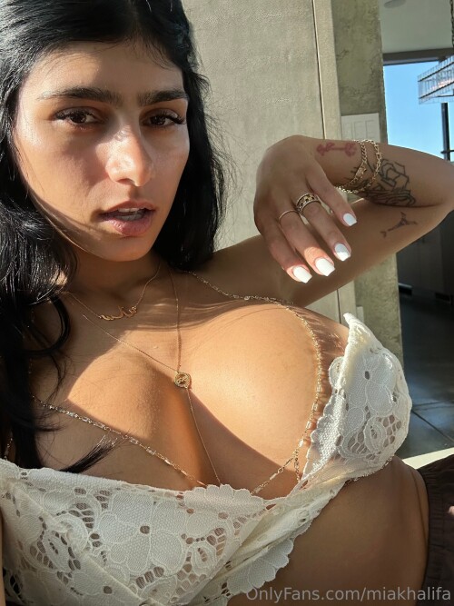 Mia Khalifa Nude Leaked Onlyfans Photo