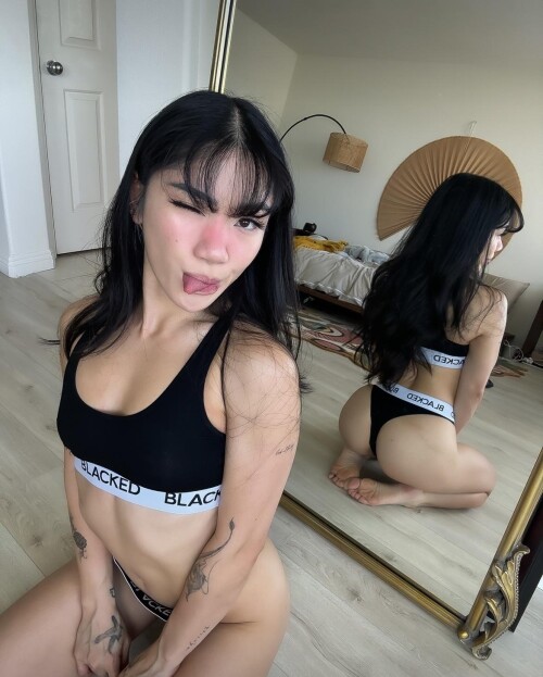 Marycake / Meowycake Nude Leaked Onlyfans Photo Marycake / Meowycake Nude Leaked Onlyfans Photo