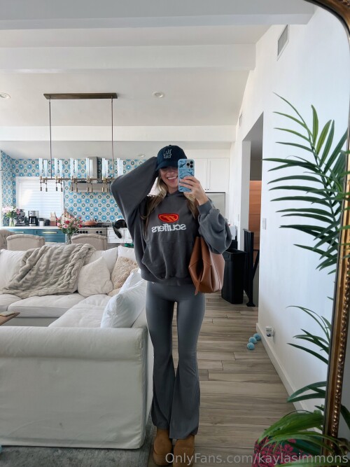 Kayla Simmons Nude Leaked Onlyfans Photo