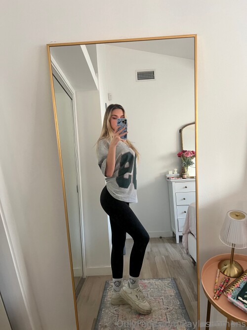 Kayla Simmons Nude Leaked Onlyfans Photo