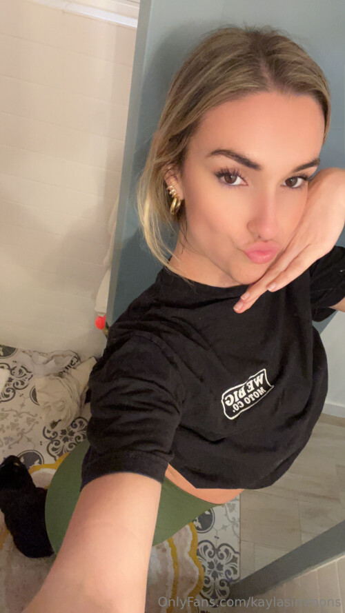 Kayla Simmons Nude Leaked Onlyfans Photo