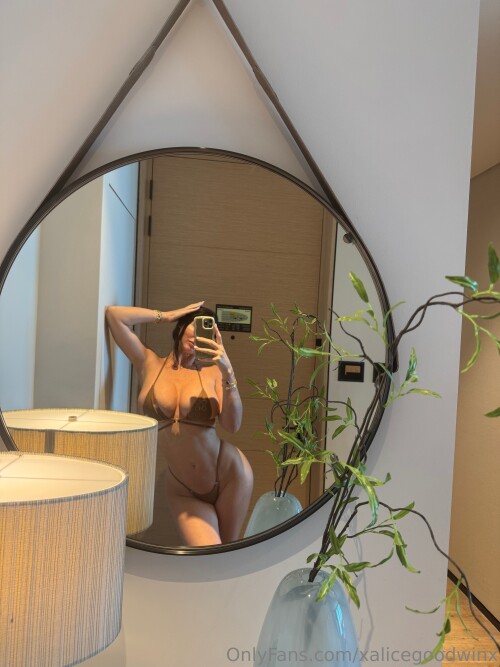 Alice Goodwin Nude Leaked Onlyfans Photo