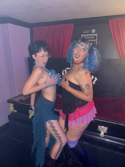 2025-06-11_blueghosts_36522855710084626198845f87f820d0b63.jpg