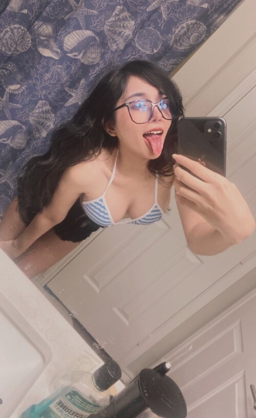 hinawynne Nude Leaked Onlyfans Photo hinawynne Nude Leaked Onlyfans Photo