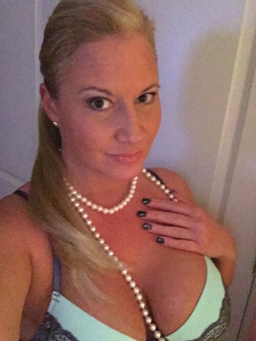 Tammy Sytch (Sunny) Nude Leaked Onlyfans Photo Tammy Sytch (Sunny) Nude Leaked Onlyfans Photo