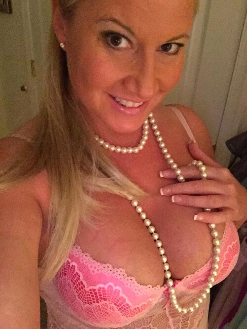 Tammy Sytch (Sunny) Nude Leaked Onlyfans Photo Tammy Sytch (Sunny) Nude Leaked Onlyfans Photo