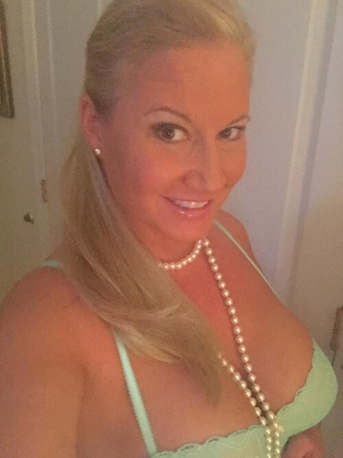 Tammy Sytch (Sunny) Nude Leaked Onlyfans Photo Tammy Sytch (Sunny) Nude Leaked Onlyfans Photo