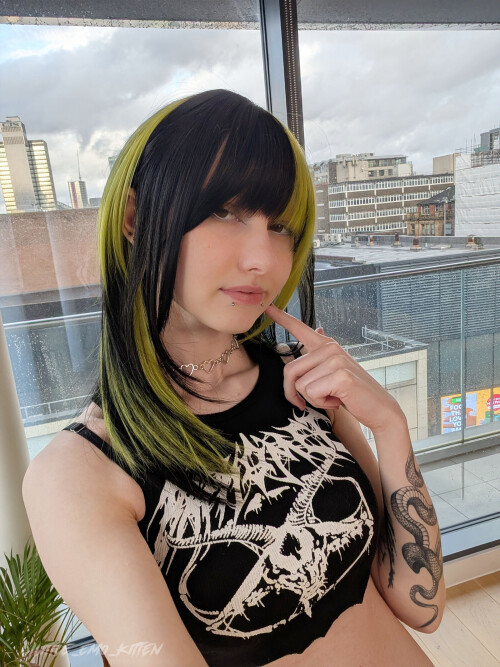little_emo_kitten Nude Leaked Onlyfans Photo little_emo_kitten Nude Leaked Onlyfans Photo