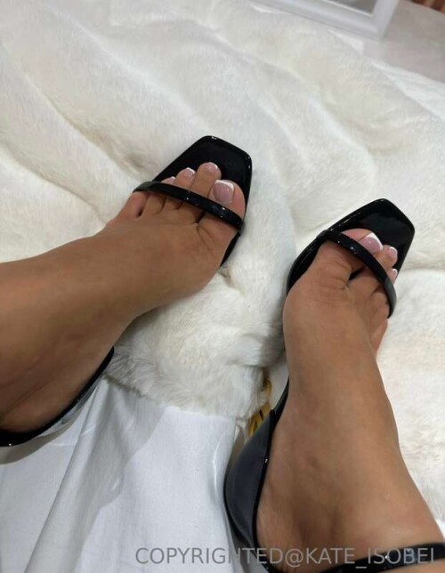 Kate Sharp / Kate_Isobel Nude Leaked Onlyfans Photo