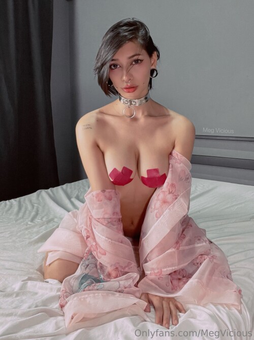 Meg Vicious - Hot Argie - B/G Nude Leaked Onlyfans Photo Meg Vicious - Hot Argie - B/G Nude Leaked Onlyfans Photo
