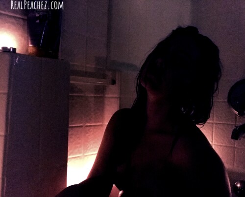 Sarah Peachez | Real Peachez Nude Leaked Onlyfans Photo Sarah Peachez | Real Peachez Nude Leaked Onlyfans Photo
