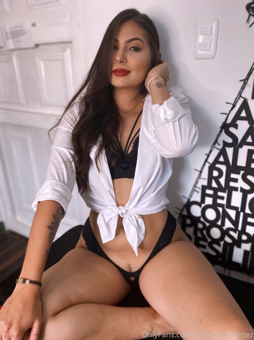 La Chula Cortez / Victoria Cortez Nude Leaked Onlyfans Photo La Chula Cortez / Victoria Cortez Nude Leaked Onlyfans Photo