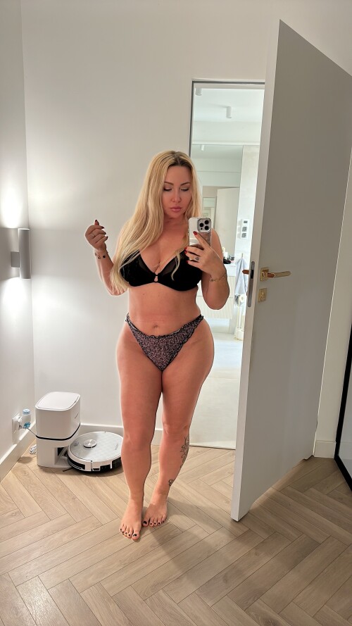 Annaka / FitCurvyAnna / style_byanna Nude Leaked Onlyfans Photo Annaka / FitCurvyAnna / style_byanna Nude Leaked Onlyfans Photo