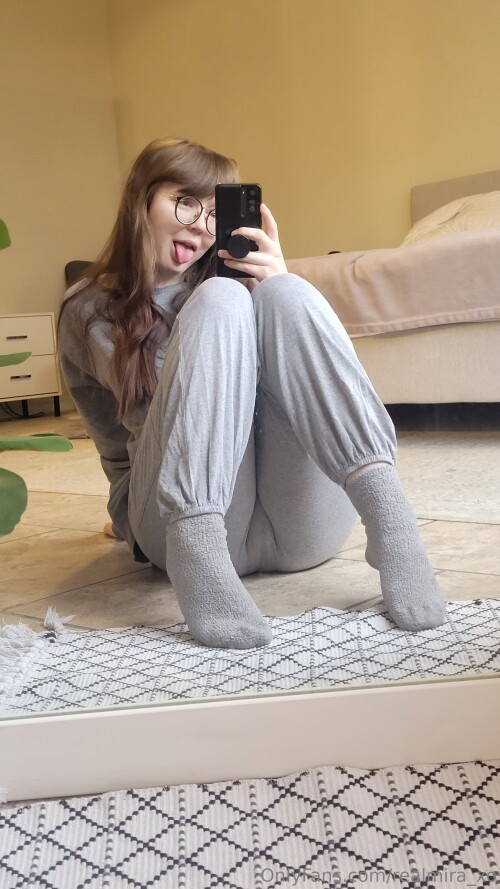 Mira_xo / RealMira_xo Nude Leaked Onlyfans Photo