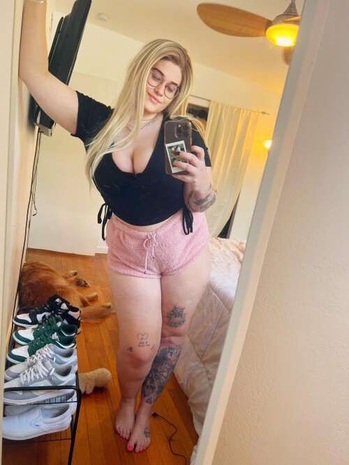 22f-would-you-date-mef3179360b52f5269.jpg