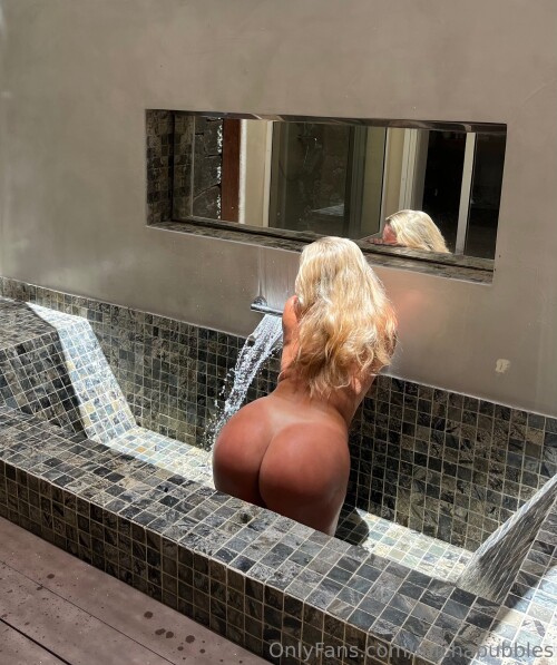 Michabubbles69 Nude Leaked Onlyfans Photo