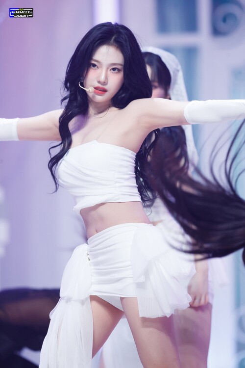231116-aespa-NingNing-Drama-at-M-Countdown-documents-1053efa490a635f8ff.md.jpg
