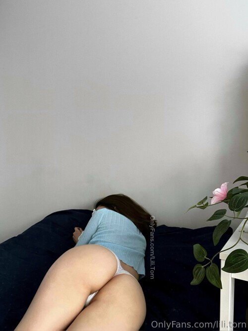 Lily / lili.torn Nude Leaked Onlyfans Photo Lily / lili.torn Nude Leaked Onlyfans Photo