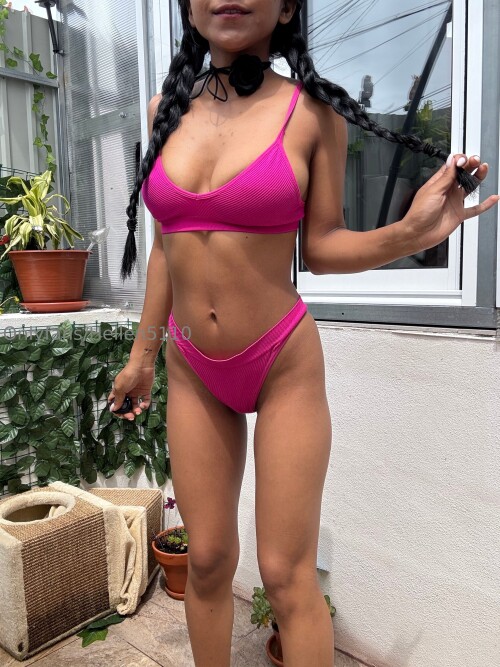 Hellen Karoline hellen5110 Nude Leaked Onlyfans Photo