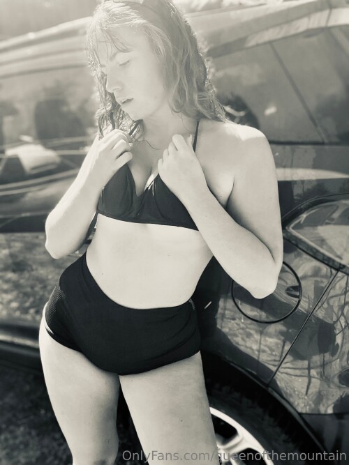 Mountain Queen / queenofthemountain/ Musicaleve Nude Leaked Onlyfans Photo