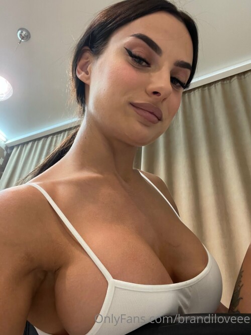 brandiloveee Nude Leaked Onlyfans Photo brandiloveee Nude Leaked Onlyfans Photo