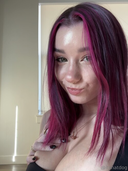 itsnatdog - mfbabyrain Nude Leaked Onlyfans Photo