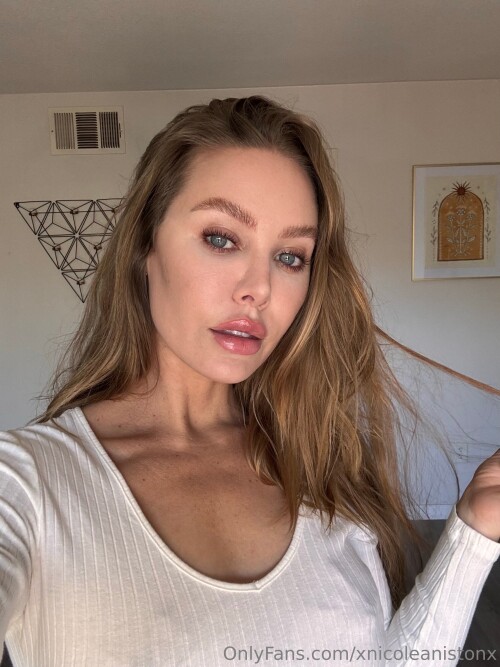 Nicole Aniston Nude Leaked Onlyfans Photo Nicole Aniston Nude Leaked Onlyfans Photo