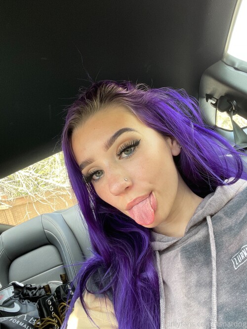 itsnatdog - mfbabyrain Nude Leaked Onlyfans Photo