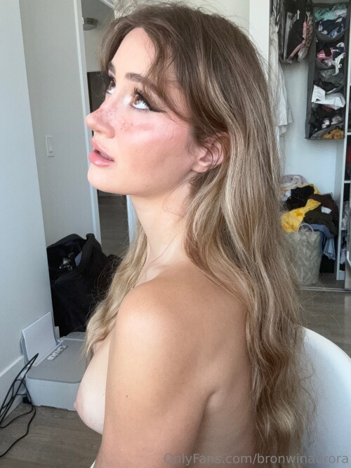 Bronwin Nude Leaked Onlyfans Photo Bronwin Nude Leaked Onlyfans Photo
