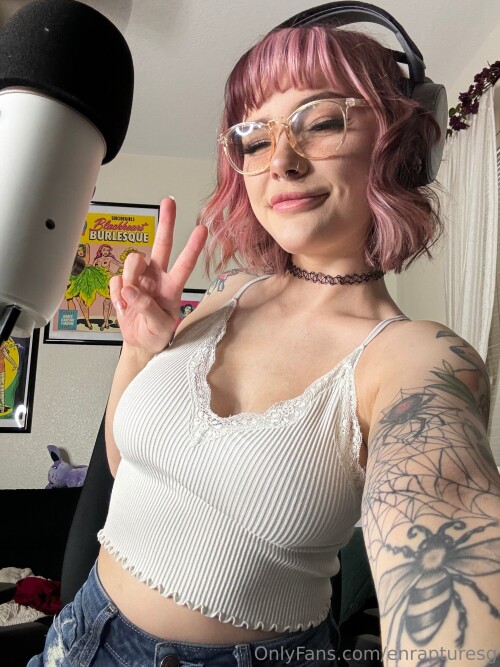 enrapturesg | enrapturex | elise tails Nude Leaked Onlyfans Photo
