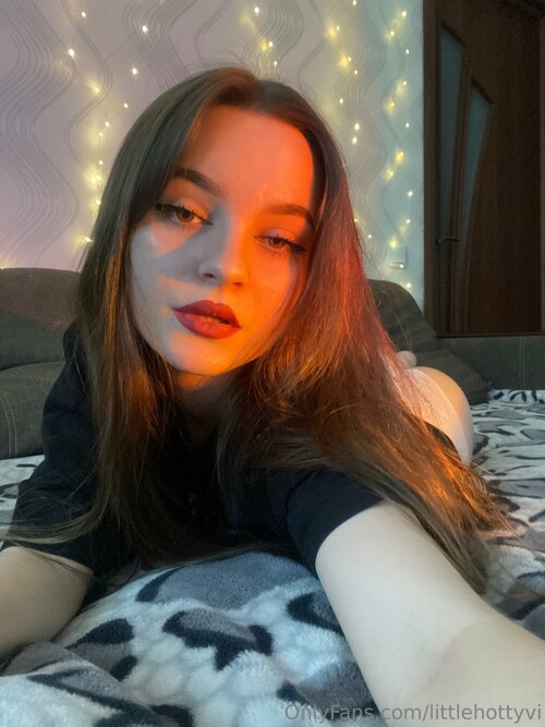Viki / littlehottyvi Nude Leaked Onlyfans Photo Viki / littlehottyvi Nude Leaked Onlyfans Photo