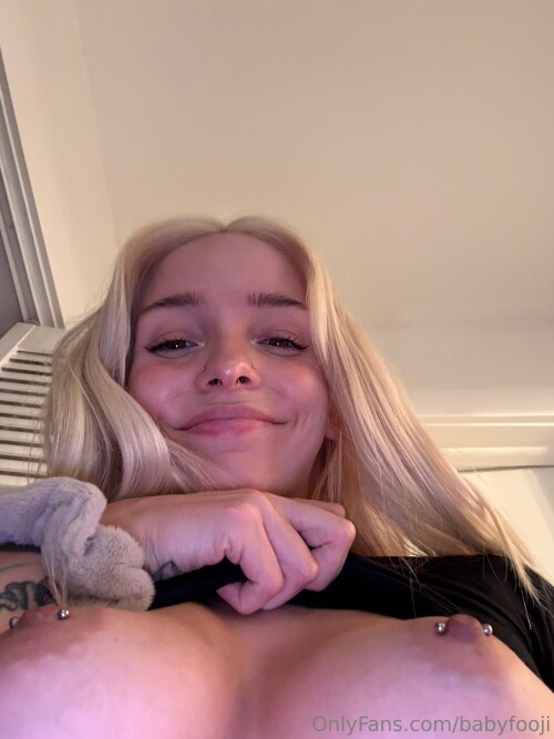babyfooji / peachtot Nude Leaked Onlyfans Photo