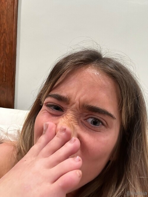 Livinia Roberts | urfavonlinesloot Nude Leaked Onlyfans Photo Livinia Roberts | urfavonlinesloot Nude Leaked Onlyfans Photo