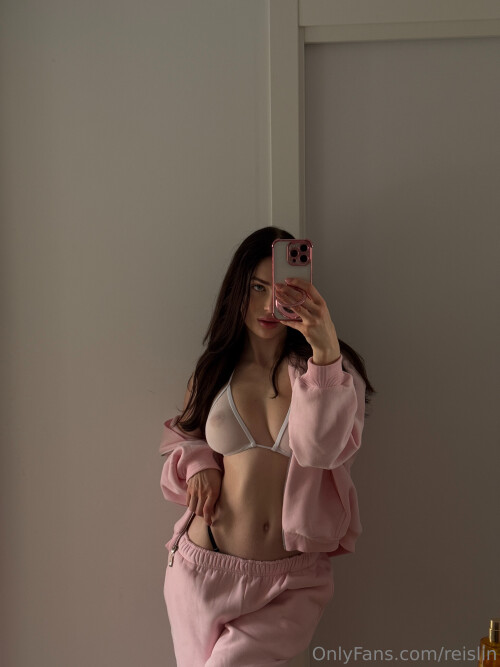 Reislin Nude Leaked Onlyfans Photo Reislin Nude Leaked Onlyfans Photo