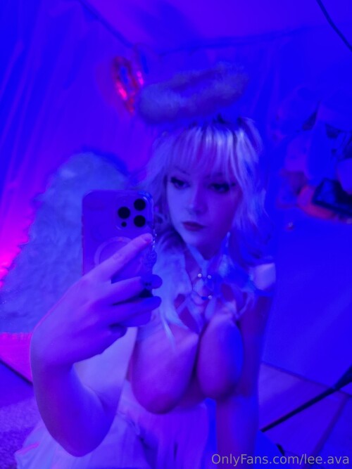 Holly Ava / Lee.ava / Grandmas.butt / hiya / LeeAva / hollyava / Lee Nude Leaked Onlyfans Photo Holly Ava / Lee.ava / Grandmas.butt / hiya / LeeAva / hollyava / Lee Nude Leaked Onlyfans Photo