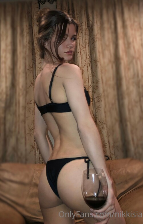 Nikki Sia / Nikkisia Nude Leaked Onlyfans Photo Nikki Sia / Nikkisia Nude Leaked Onlyfans Photo