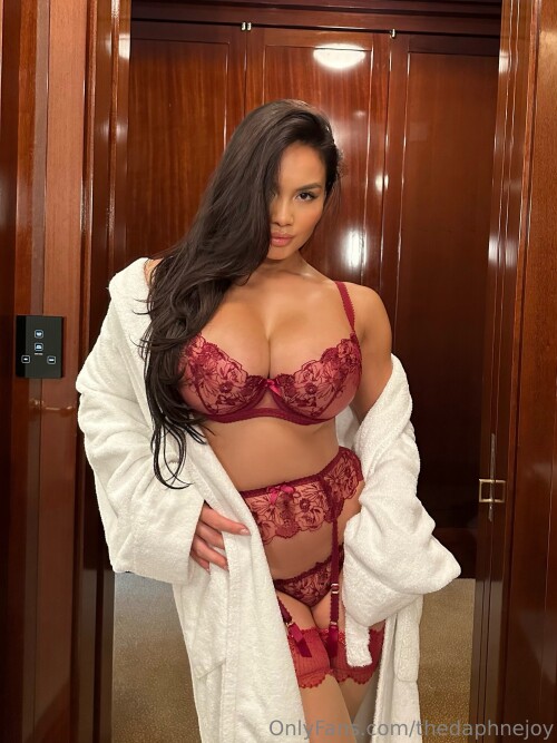 DaphneJoy Nude Leaked Onlyfans Photo DaphneJoy Nude Leaked Onlyfans Photo