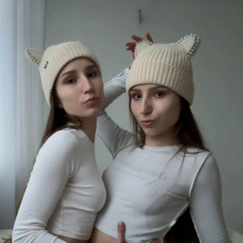 Alice & Haizlee Nude Leaked Onlyfans Photo