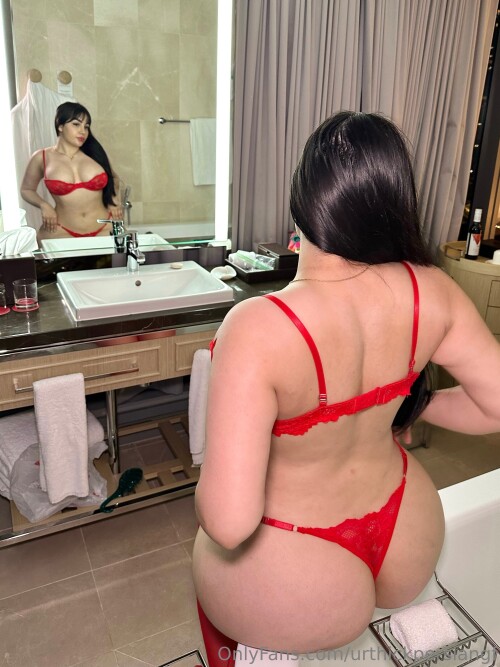 foreignamira / amirathick / Ameliasocurvy Nude Leaked Onlyfans Photo foreignamira / amirathick / Ameliasocurvy Nude Leaked Onlyfans Photo