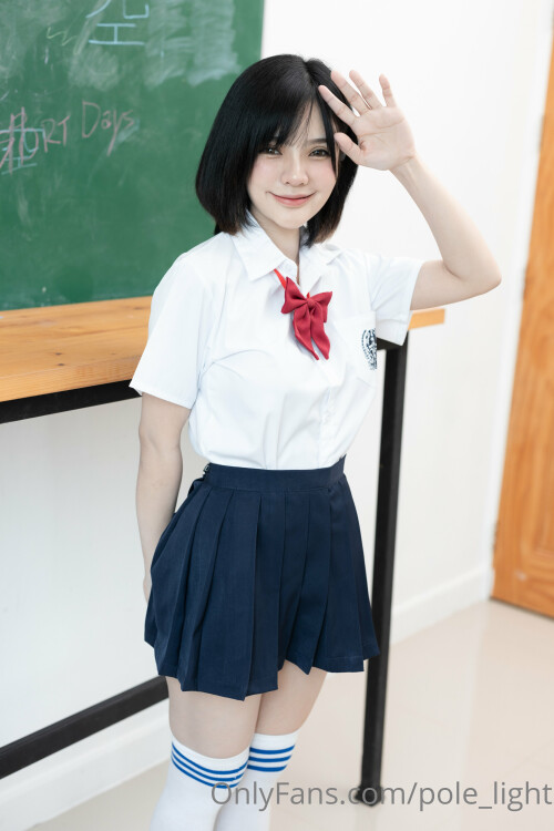 2667x4000_179f9824afb5e22fb0503be6a3bf5dceddd5675a34a941ba.jpg