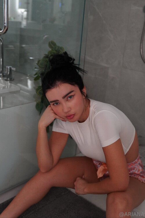 Ariana James Nude Leaked Onlyfans Photo Ariana James Nude Leaked Onlyfans Photo